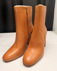 Vince Camuto VC- Jordyn | In Color Golden Walnut | Womens Size 10M | New