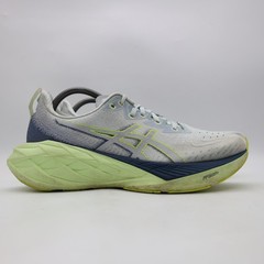 Asics Novablast 4 Women’s 9.5 Gray Running Athletic Sneakers 1012B510