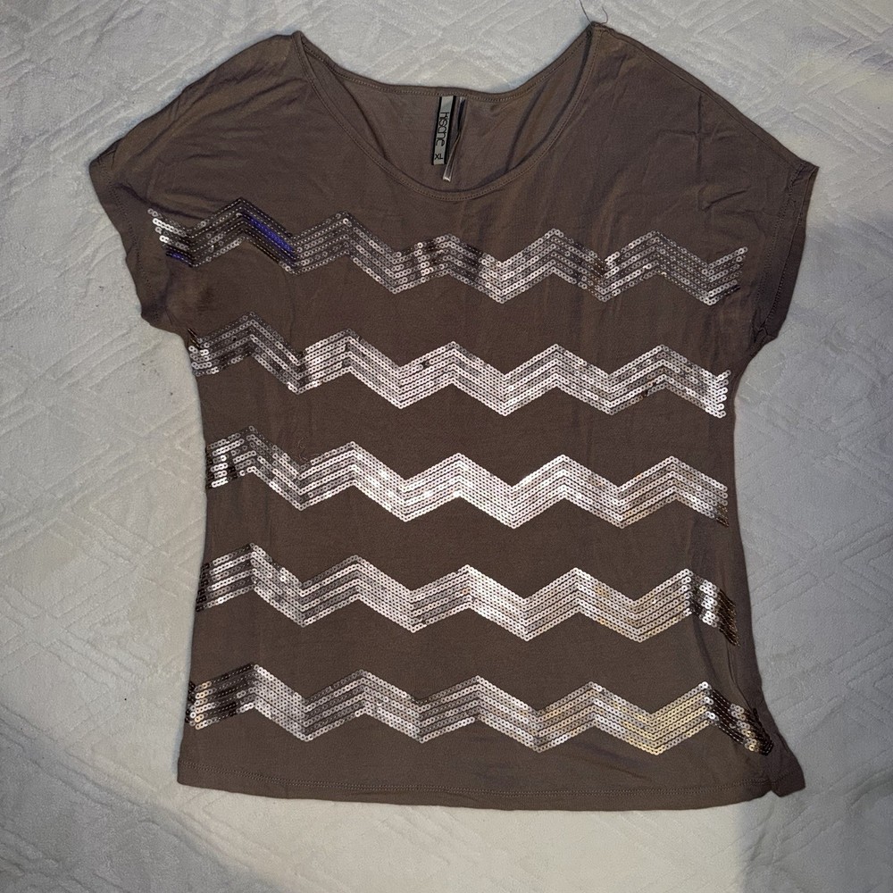 HISONE Women’s XL Brown Chevron Sequin Scoop Neck Short Sleeve T-Shirt