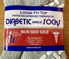 Debra Weitzner Diabetic Ankle Socks Medium M 4-10 Gray Loose Fit Sock Non-Slip