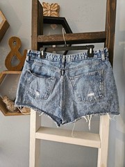 Highrise Wild Fable Distressed Light Wash Denim Jean Shorts Size 16