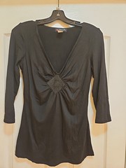 Women Black Volume One Top, size XL