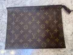 Louis Vuitton Monogram – Toiletry 26-Brown Zip Pouch w/ Brown Leather Strap Pull