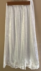 Vintage Christian Dior Half Slip Flowers Womens Medium 27 Inches Long Lace Trim