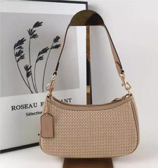 CR350 Teri Shoulder Bag Crossbody Straw Leather Latte Outlet