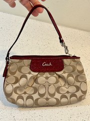 COACH Signature Logo Sateen Pleated Large Wristlet – Khaki / Garnet Red – NICE!