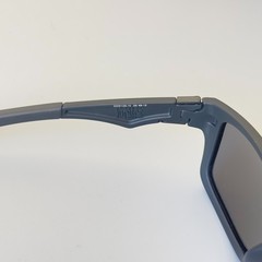 Oakley Jupiter Squared Polarized Sunglasses OO9135 Matte Black/Black Iridium
