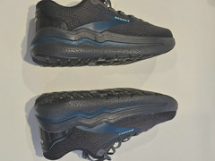 Brooks Ghost Max 2 mens size 12
