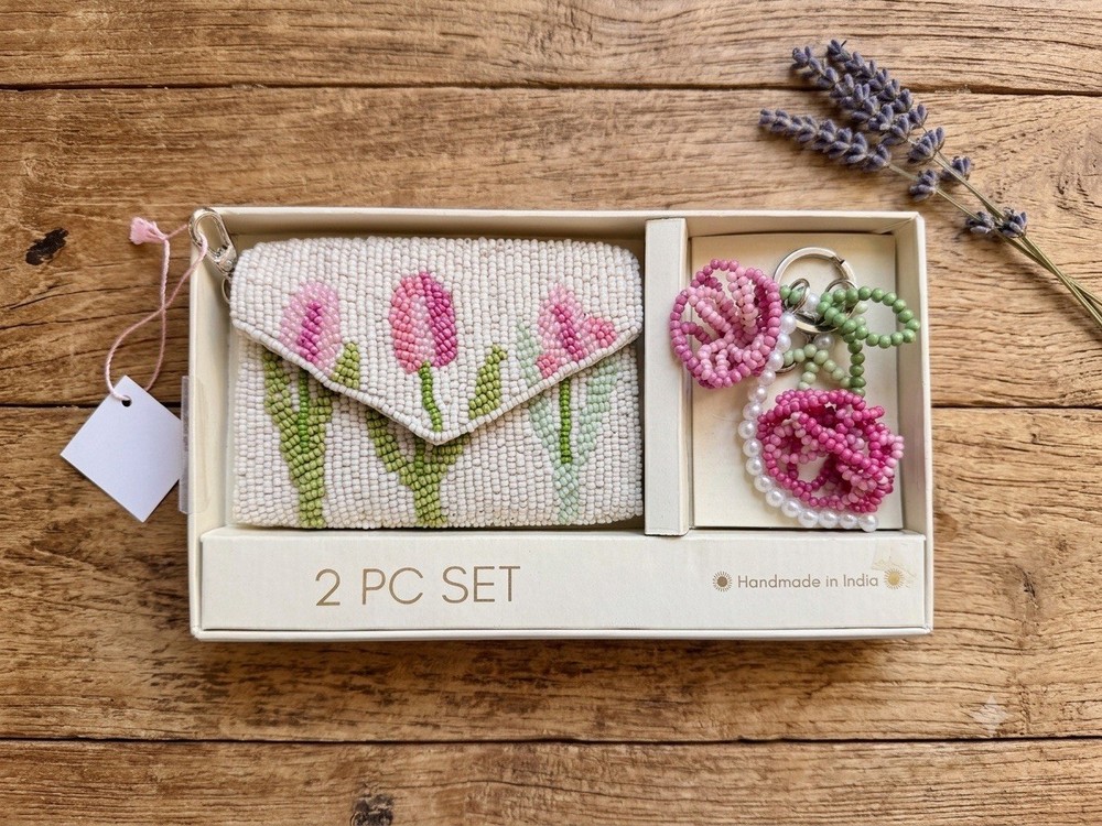 Two Coda Sisters Beaded Floral Card Wallet Keychain 2 Pc Set White Pink