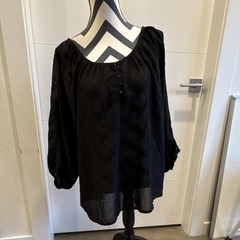 Just One Women’s Black Peasant Blouse Semi-Sheer Chiffon Scoop Neck 1X