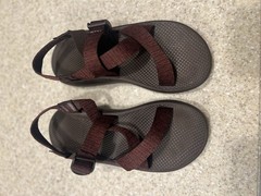 Chaco Men’s Z/Cloud Sandals Size 9 Red & Brown