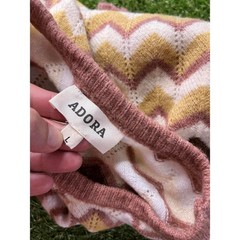 Adora Chevron Pattern Knit Sweater Large