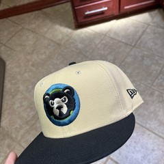 Exclusive Chicago Cubs New Era 59Fifty Size 7 5/8 Hat Cap