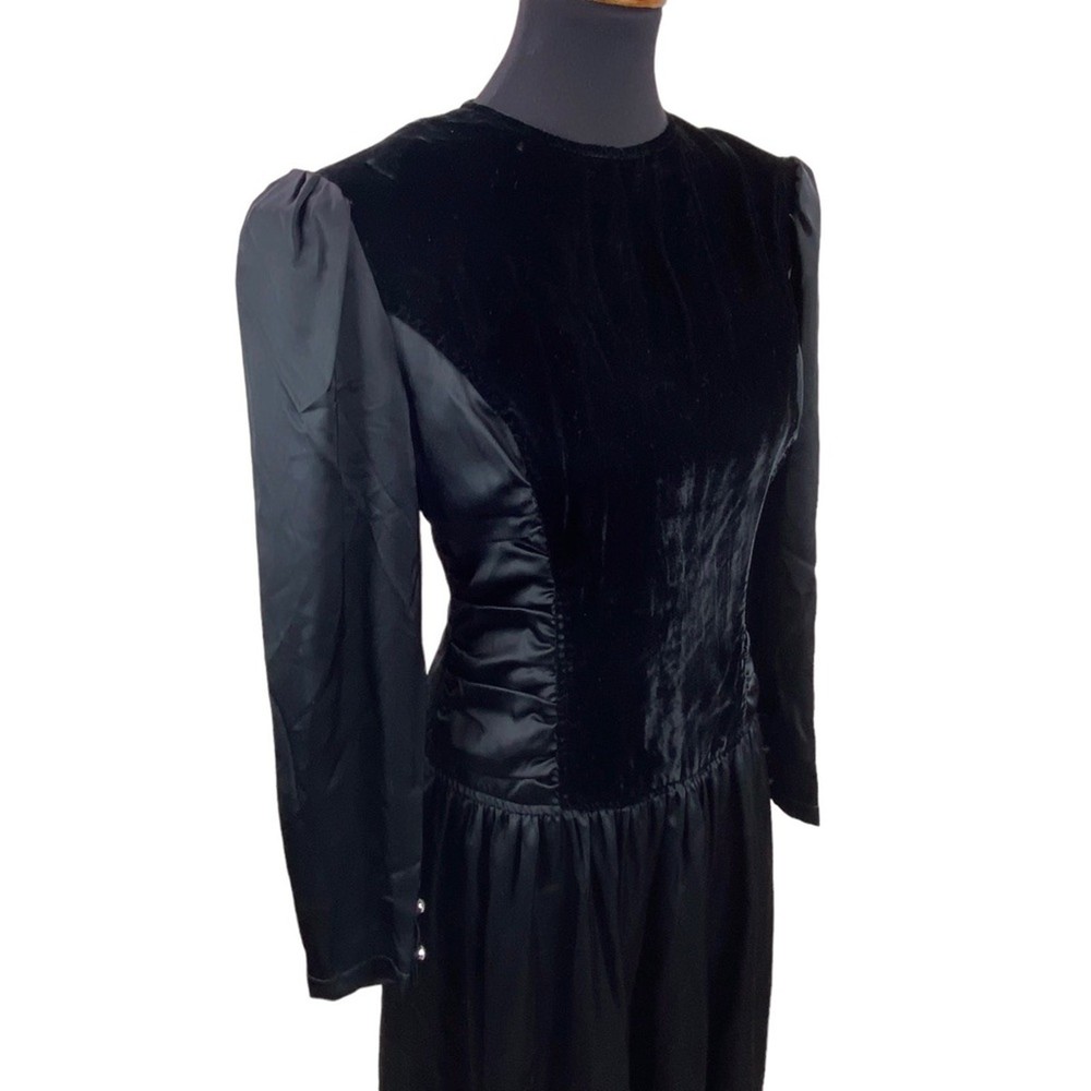 Vintage Black Velvet And Satin Midi Dress Size 4/6 Whimsigoth Witch Victorian