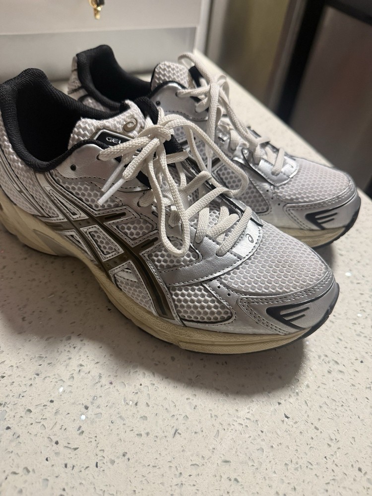 ASICS Gel 1130 White Cloud Grey Size 7.5 Woman
