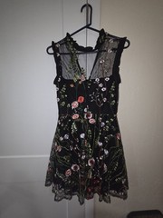 Absolutely Gorgeous Embroidered Flower Dress In Black By City Studio Teen Size 7