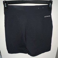 Columbia Saturday Trail Women’s Black Bermuda Shorts Size S Mid Rise 9″ Inseam