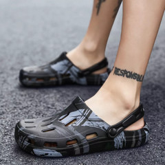 CoolYak Garden Clogs Mens Sandals Beach Slippers Swimming Slip Resistant