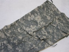 USGI ARMY ISSUE ACU DIGITAL COMBAT UNIFORM PANTS 50/50 COTTON/NYLON BOTTOMS USED