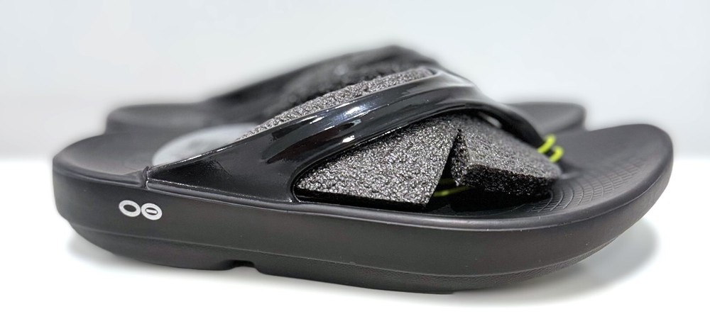 OOFOS OOLALA Women’s Recovery Sandal #1400 – Black – Choose Size