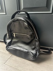 Women’s Wild Fable Black Fuax Leather Mini Backpack With Adjustable Straps Zip