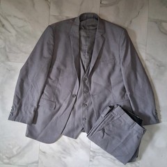 Men’s Professional 3-Piece Suit Gray Tetron Rayon Blend Jacket Vest & Pants Sz M
