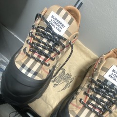 Burberry Men’s Beige/Black Check Suede Lace-Up Sneakers US 10 Round Toe
