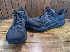 Asics Novablast 5 Men’s Size 14 Black/Carrier Grey Running Shoes Very Clean