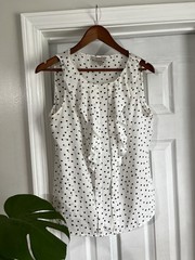 Ann Taylor Loft Women’s M Ivory Sleeveless Polka Dot Ruffle Career Blouse