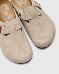 Men’s Birkenstock Boston Soft Footbed Wide Suede Clog – Taupe