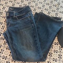 American Eagle Outfitters Women’s Boot Cut Jeans – Dark Blue