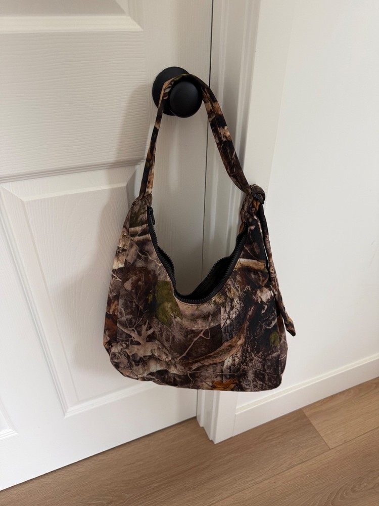 Baggu Photo Forest Shoulder Bag Camo Rare still crunchy EUC