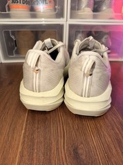 Size 9.5 – ASICS Nova Blast 5