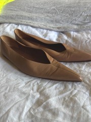 Camilla and Marc Women’s Brown/beige/camel Pointed Toe Slip-On Flats EU 40