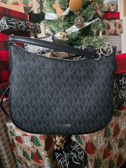 Michael Kors Kelsey Medium Hobo Convertible Shoulder – Black Signature Logo- NWT