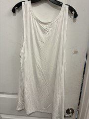 Torrid White Solid Knit V-Neck Sleeveless Stretch Tank Top Plus Size 3X