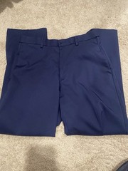 Haggar Cool Right Performance Flex Dress Pants Classic Fit Straight Blue 32W