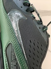 NIKE AIR MAX 90 EM ENGINEERED MESH SEAWEED GREEN SZ 9.5 RARE! [554719-330] Read