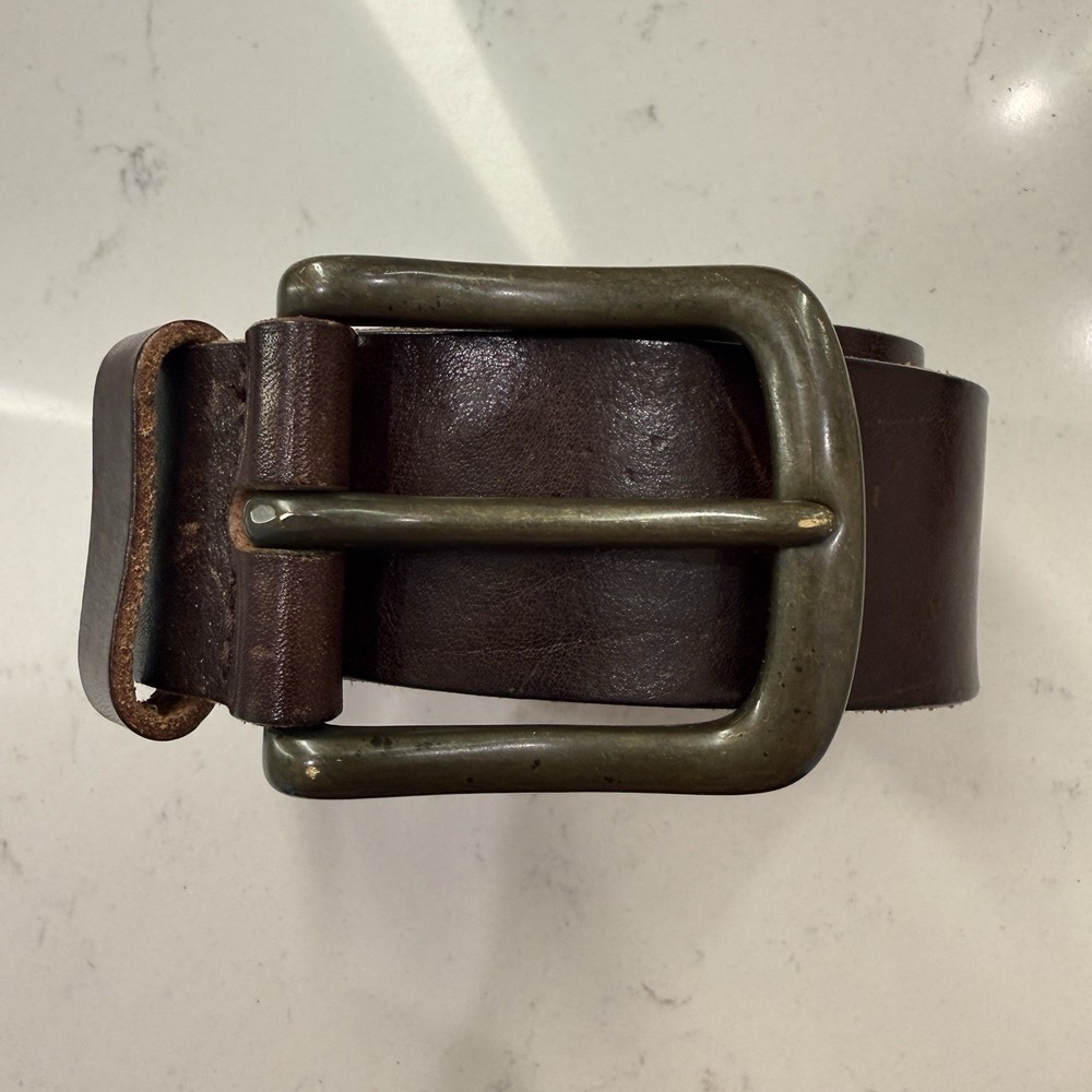 BANANA REPUBLIC Brown Made in Italy Genuine Leater Belt size 32 ￼