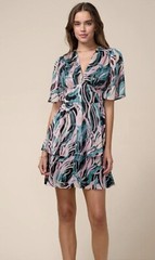 Adelyn Rae Jungle Printed Flutter Sleeve V-Neck Chiffon Mini Dress Muti Size L